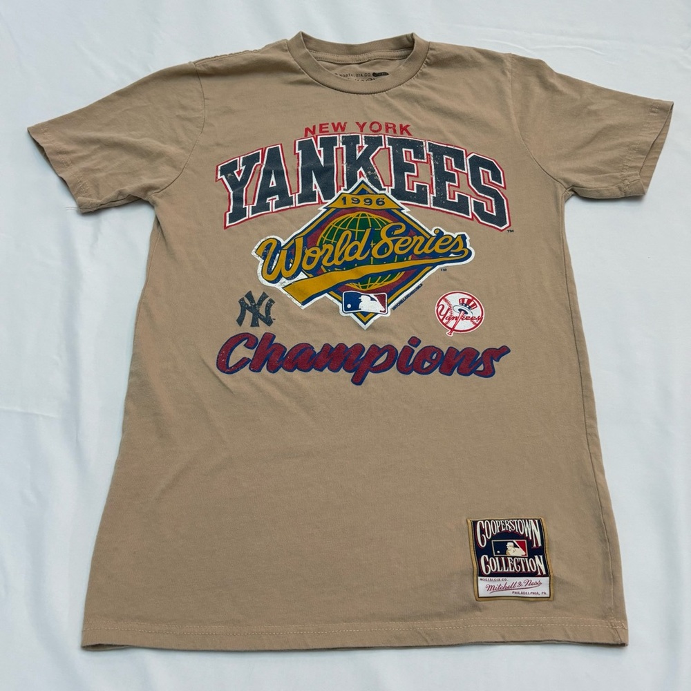 Mitchell & Ness 1996 New York Yankees World Series Champions Tee